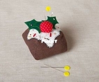 Connecting Threads - Susans Terpin and Mari Martin - Figgy Pudding Pincushion - Free