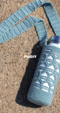 Lion Brand Yarns -  M23057 HL - Bergen Bottle Cozy - Free
