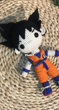 Crochet goku
