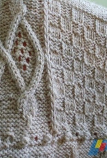 Patons 942 Blanket Poncho and Bag - Free