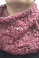 Cowl lace