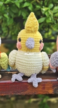 Candy Yarn Shop - Kseniia Semeliak - 3 in 1 Parrots