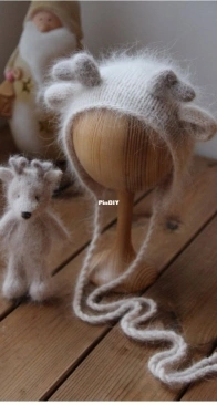 Bonnet and toy deer, maluna_props - Russian