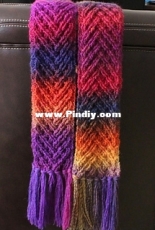 Noelle Stiles - Mermaid Cable Scarf