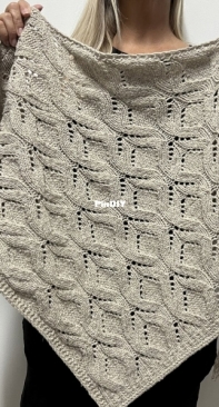 Las Playas Shawl by Gretha Mensen -  English, Spanish