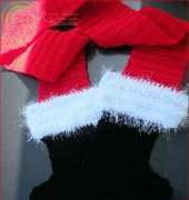 RsIslandCrafts - Robin Lalone - Santa Pants and Boots Scarf