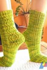 Nobby Socks by Gudrun Neumann-Mack-Eng.,German-Free