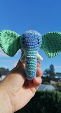 Elephant rattle