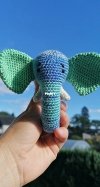 Elephant rattle