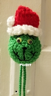 Mixed Kreations Designs - Carrey Reynolds - Grinch Door Knob Cover - Free