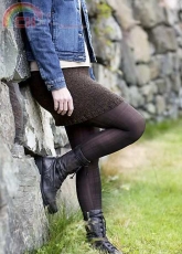 Simple Straight Skirt by Carol Lansinger (Churchmouse Classics)