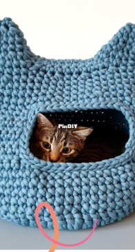 Hobbii Design - Knit Gang - Kitty Cat House - Free