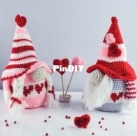 Passionate Crafter - Tidzhen Gyuldzhu - Valentines day Gnome - Free