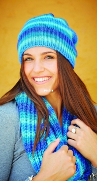 PT 8336 Cowl +  Hat by Bendigo Woollen Mills-Free