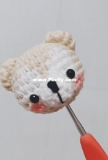 A lovely head of bear