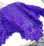 Aylesbury Shawlette by Aisling M Doonan