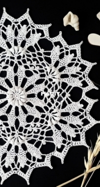 Nelly Klos - Daisy Doily - English