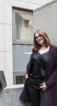 Easy Cables Cardigan by Tanya Mulokas (Knitterra) - Russian