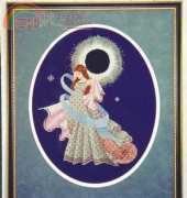 Whispered by the wind #13 Dance of the total eclipse