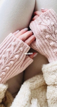 Crochet together - Svetlana Kochkina - Winter Berry Mitts