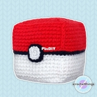 I Crochet Things - Pokeball Block - Free