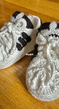 Adidas newborn baby shoes