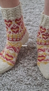 Heartfelt socks by Pirjo Hakala-English,Finnish-Free