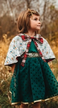Peony Patterns - Bellflower Capelet - Sizes 1-14 Years