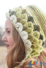 Bonita Patterns - Lianka Azulay - Crocodile Stitch Capuche Hood