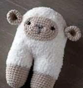 Lanukas Design - Lucia Lanukas - Beeetty the Sheep - English, Spanish - Free