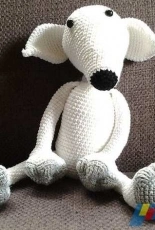 Melody Weemaels -Lyra the loving greyhound - Slovak- Translated