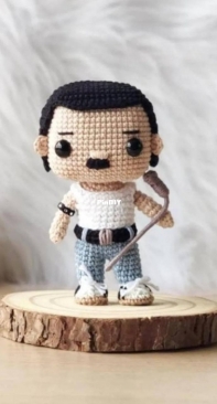 Crocheniacs - Bianca Santos - Freddie  Mercury - Portuguese