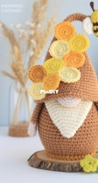 Pam Pino Design - Nazeli Mkrtchyan-Tadevosyan - Honeycomb Gnome