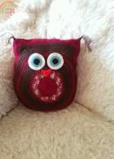 Owl cushion