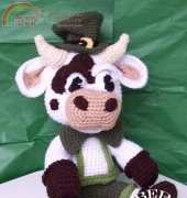 Fiber Doodles - K4TT - Cluny the St Paddys Day Cow