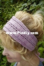 Delicate Ivy by Pamela White