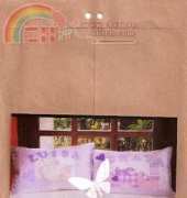 Dona Bolboreta-Pillow-Luisa & Agatha