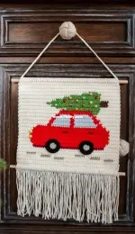 Plyushki Toys Patterns - Tatsiana Paddubskaya - Wall Hanging Red Christmas Car