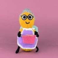 WoolyMcWoolFace - Grandma Bee - English