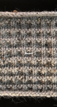 Childs Gaiter Stitch by Vicki Monthei - Free