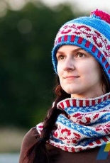 Lanade-Fair Ilse Fun Cowl and Hat by Angelique den Brok-English,German-Free