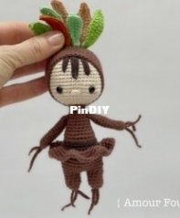 Amour Fou - Carla Mitrani - Mandy the Mandrake - Free