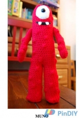 Crafty is Cool - Allison Hoffman - Muno