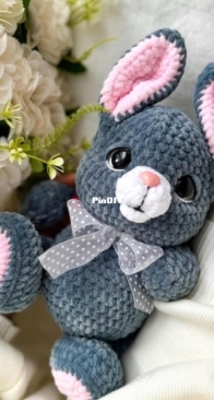 Patterns Fly / Teddy knitted - Easy crochet Love - Daria Kiseleva - Little Rabbit