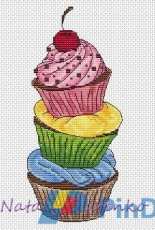 Cupcake Tower by Nataly Olifenko / Nataly19