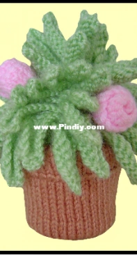 Knitted House Plant by Clare Scope-Farrell - Free