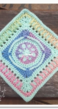 M&M Crochet Designs - Melanie Grobler - Lindt Chocolate Square  - Free