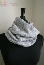 Miras Cowl by Mira Cole / Baah Yarn-Free