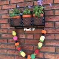 Gek op Haken - Marjan van der Leer - Garden garland - Tuinslinger - Dutch