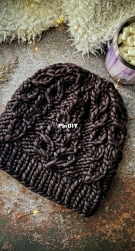 Snow Fern Hat - Super Bulky by Kalurah Hudson